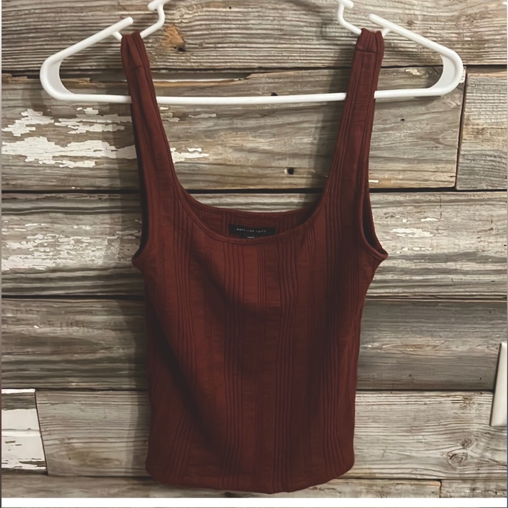 Ribbed tank